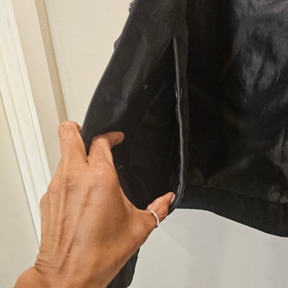 Z1R Reddog Black Leather Motorcycle Vest - Picture 3 of 8